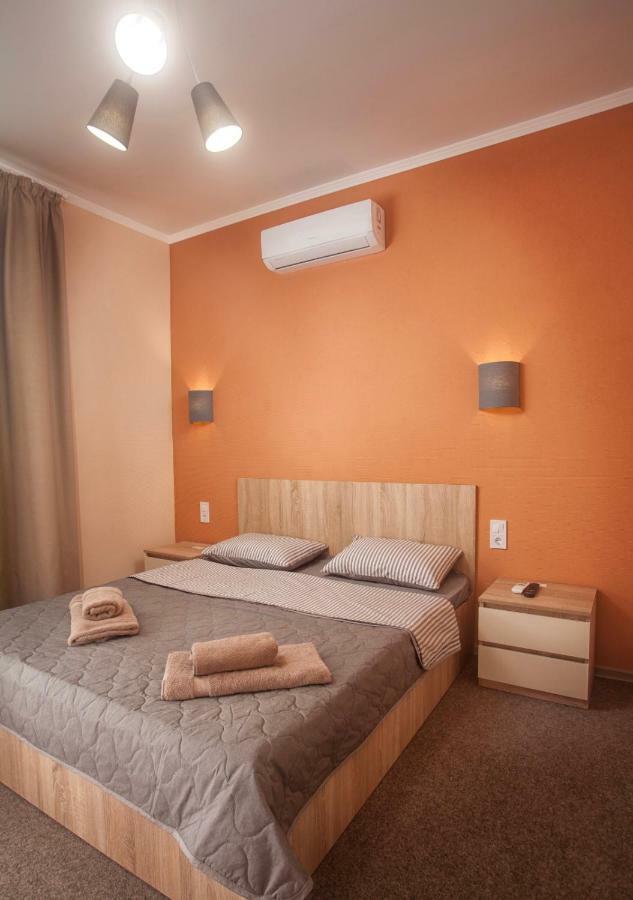 Fanfan Hotel Odessa Esterno foto