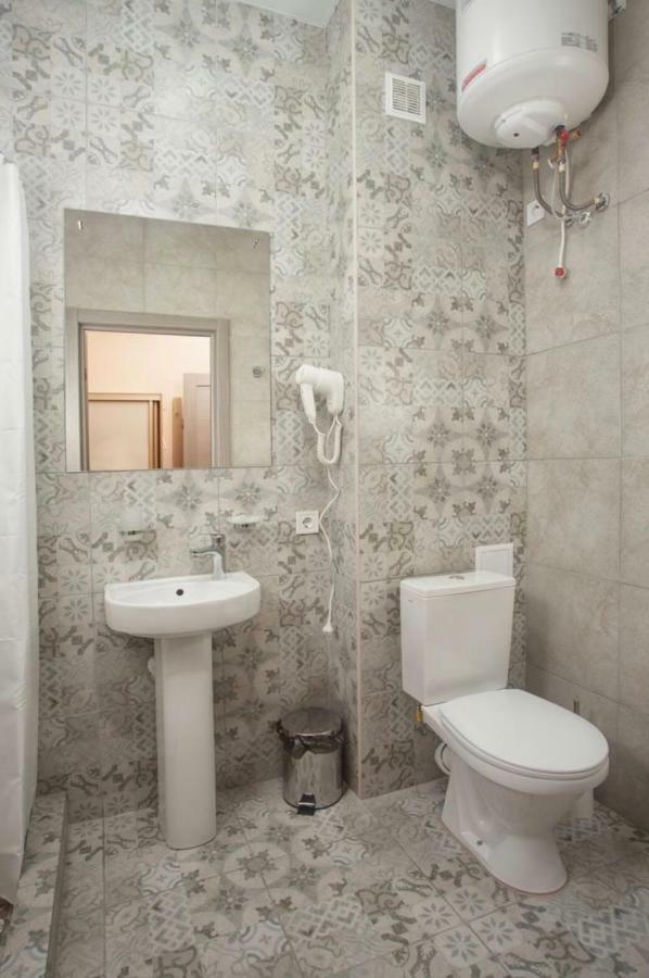 Fanfan Hotel Odessa Esterno foto
