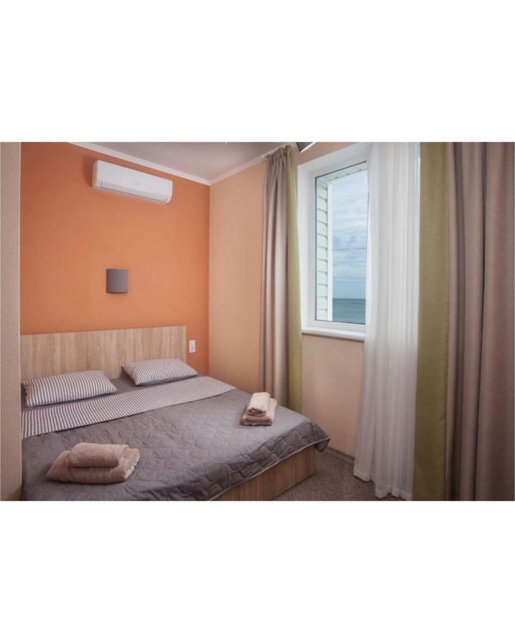Fanfan Hotel Odessa Esterno foto