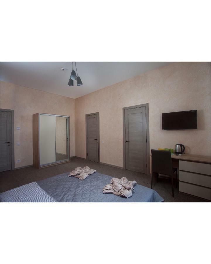 Fanfan Hotel Odessa Esterno foto