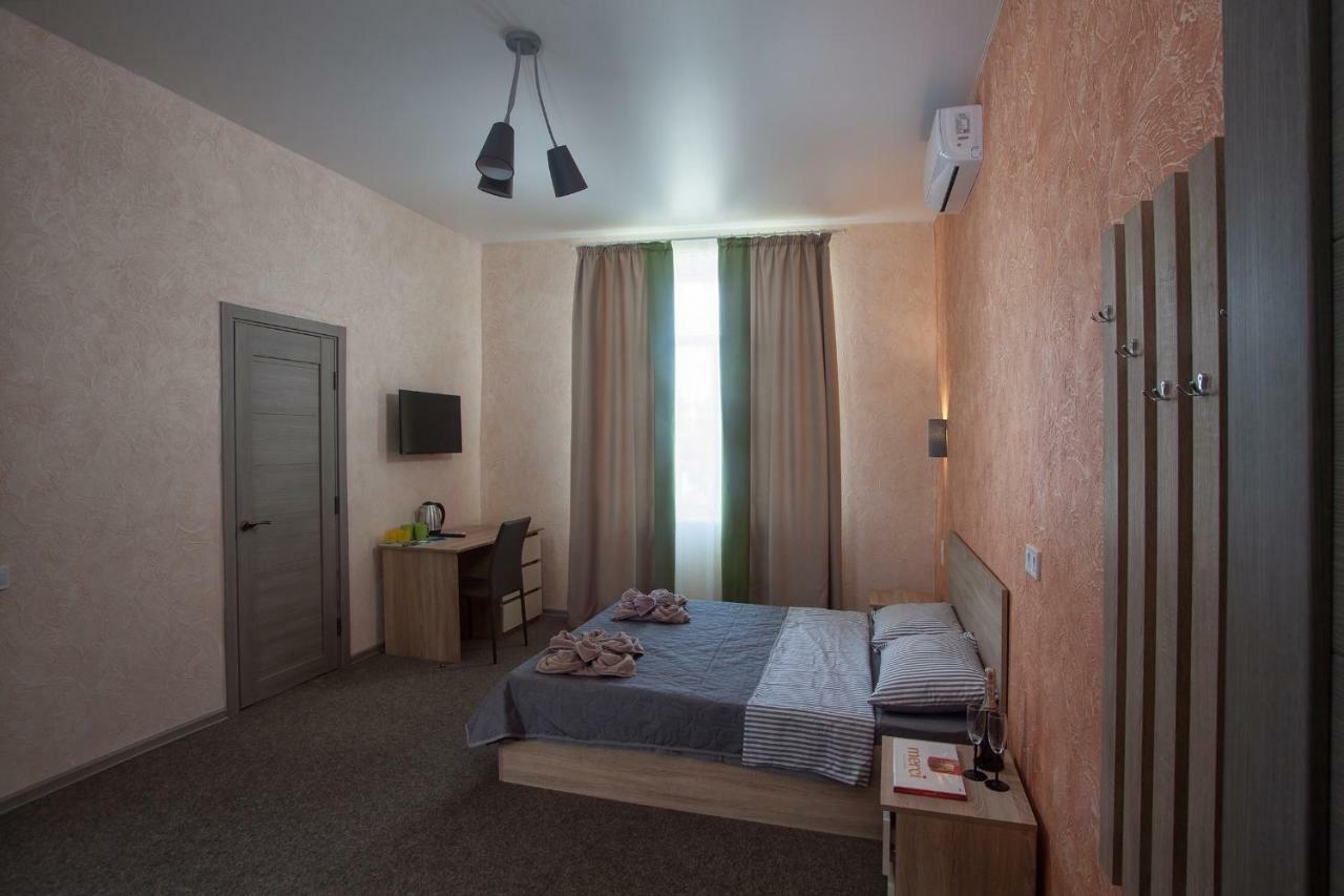 Fanfan Hotel Odessa Esterno foto