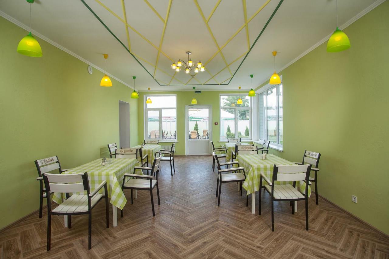 Fanfan Hotel Odessa Esterno foto