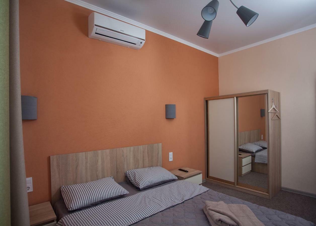 Fanfan Hotel Odessa Esterno foto